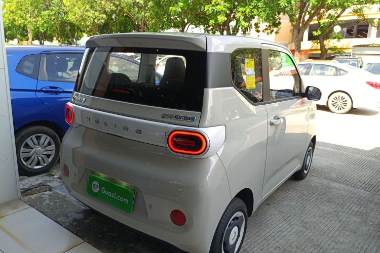 五菱汽车 宏光MINIEV 2024款 第三代 215km 青春版车身外观6005