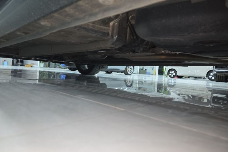 吉利汽车 帝豪 2023款 第4代冠军版 1.5L CVT尊贵型局部细节9002