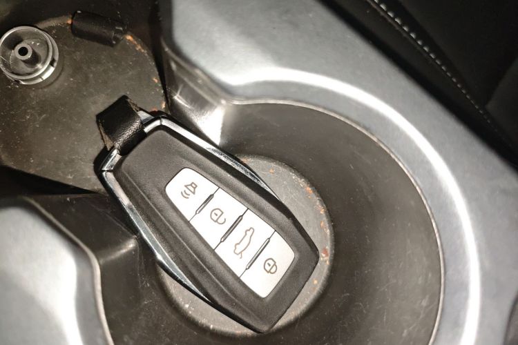 吉利汽车 帝豪 2021款 UP 1.5L 手动舒适型中控内饰11