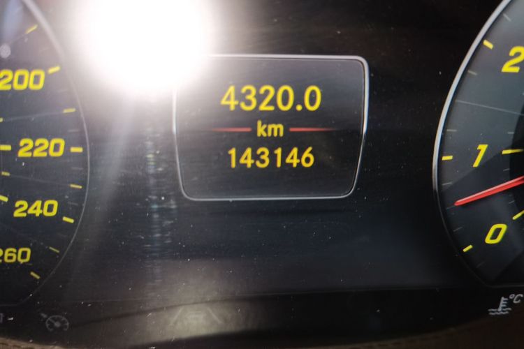 奔驰S级 2020款 S 350 L 尊享型 臻藏版中控内饰15