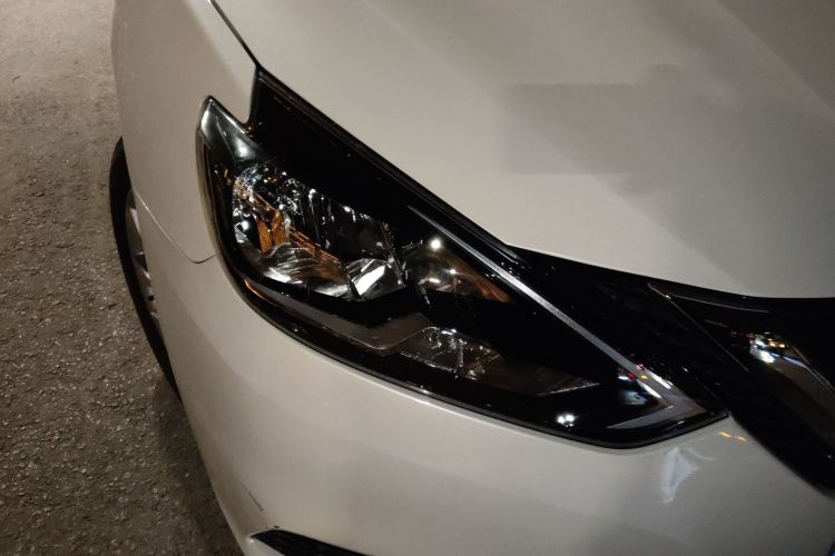 日产 轩逸 2024款 经典 1.6XE CVT舒适版车身外观8