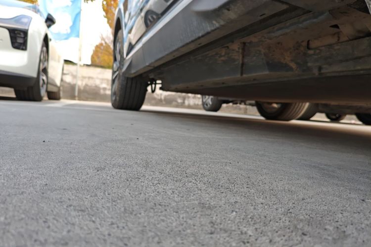 比亚迪 宋PLUS新能源 2025款 EV 智驾版 605km 旗舰型局部细节9001