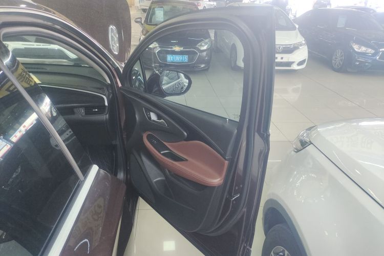 别克 昂科威 2018款 28T 四驱豪华型中控内饰7001