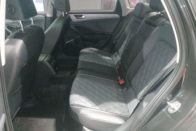 大众 速腾 2024款 300TSI DSG超越版中控内饰7004