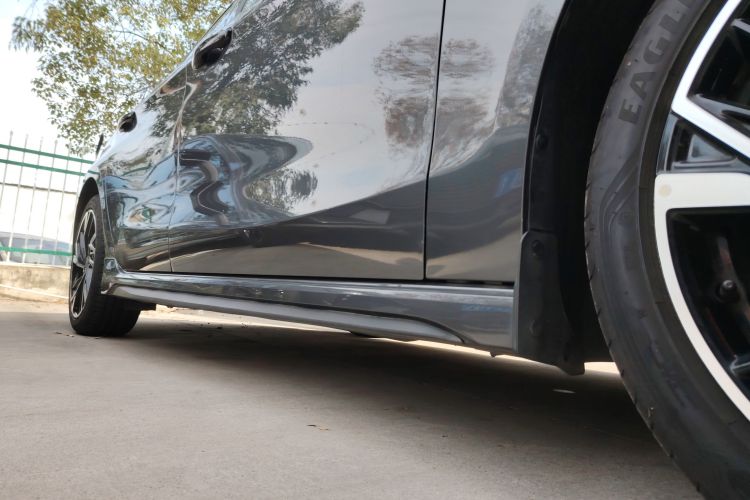 领克03 2025款 1.5TD DCT冠军版Pro局部细节9001