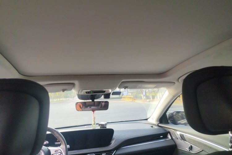 别克 君越 2023款 28T 越尊版中控内饰22