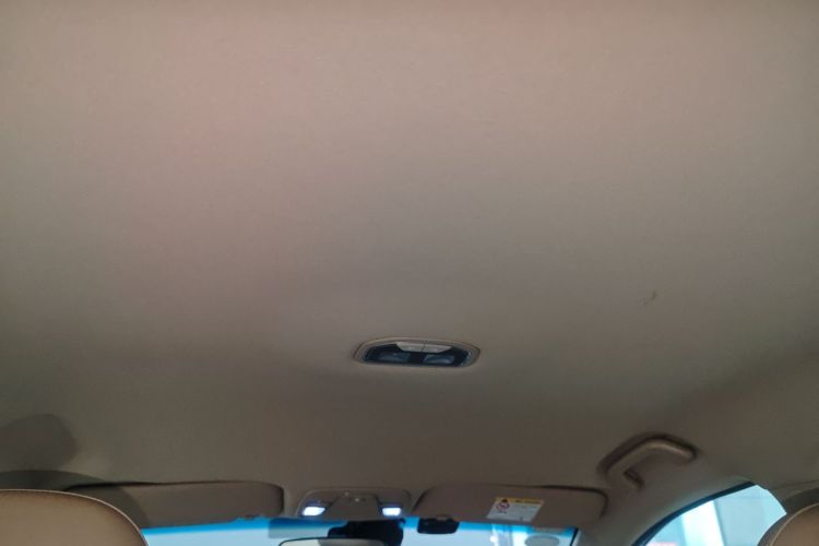 吉利汽车 帝豪 2018款 1.5L CVT豪华型中控内饰22