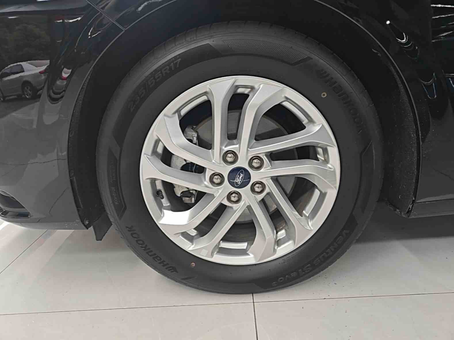福特 蒙迪欧 2023款 EcoBoost 180 舒雅型(2)