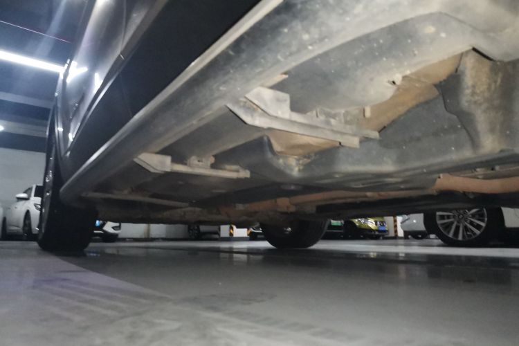 Jeep 自由光(进口) 2014款 2.4L 豪华版局部细节9003