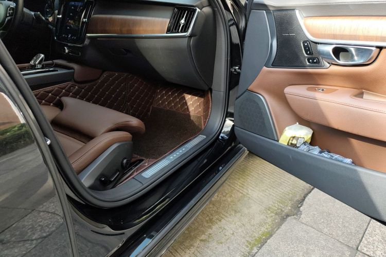 沃尔沃S90 2021款 B5 智远豪华版局部细节9005