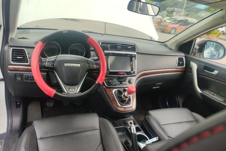 哈弗H6 2015款 改款 运动版 1.5T 手动两驱精英型中控内饰7002