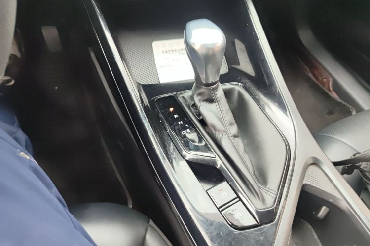 荣威i5 2021款 1.5L CVT钻石版局部细节18