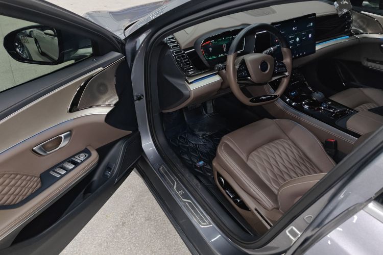 比亚迪 汉 2023款 EV 冠军版 506KM前驱尊贵型中控内饰20