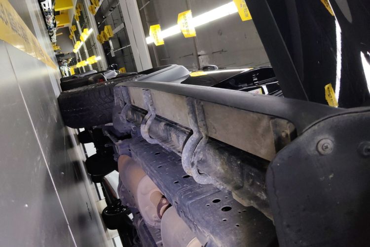 坦克300 2021款 越野版 2.0T 征服者局部细节9001