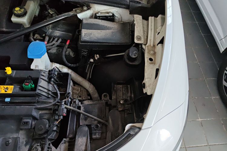 大众ID.7 VIZZION 2024款 首发版机舱底盘26