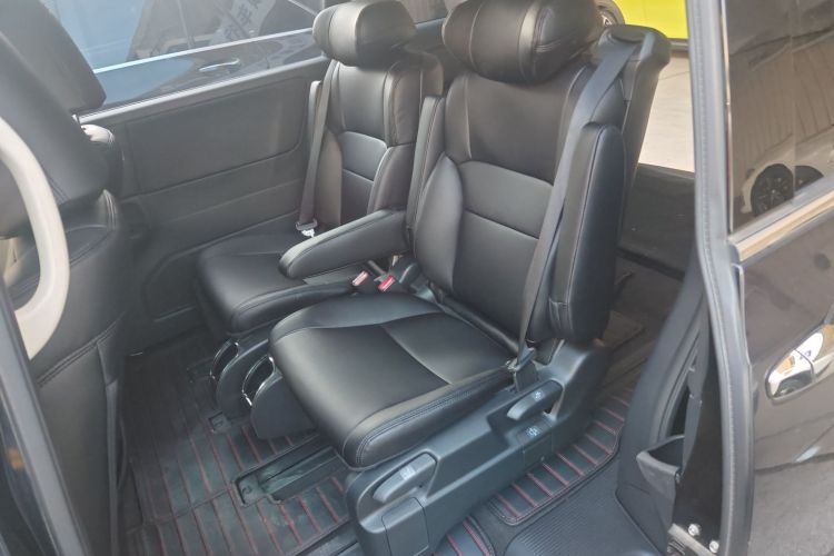 本田 奥德赛 2019款 2.0L 锐·舒享版中控内饰7004