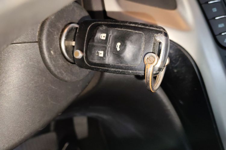 别克 英朗 2013款 GT 1.8L 自动时尚版中控内饰7001