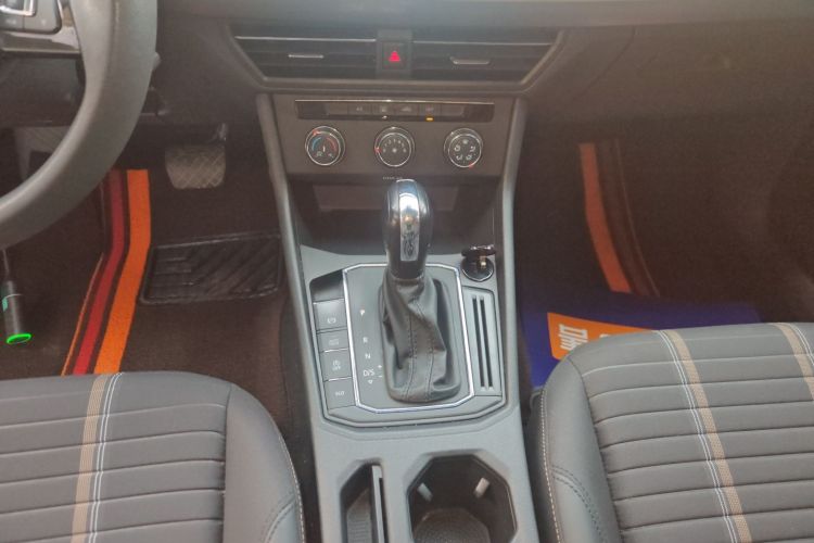 大众 朗逸 2021款 280TSI DSG舒适版中控内饰18