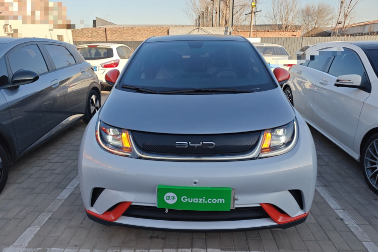 比亚迪 海豚 2021款 405km 时尚版车身外观2