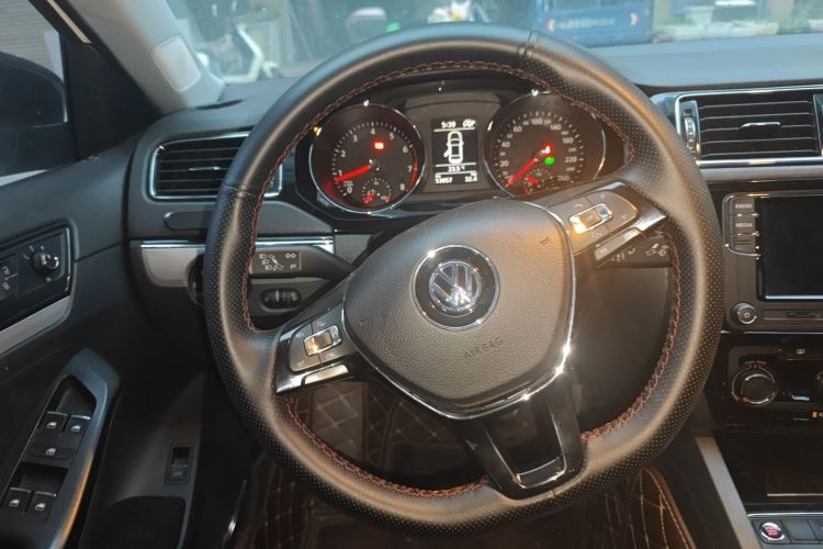 大众 速腾 2017款 280TSI 自动R-Line中控内饰13