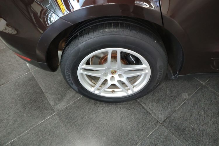 保时捷 2017款  Macan 2.0T车身外观6008