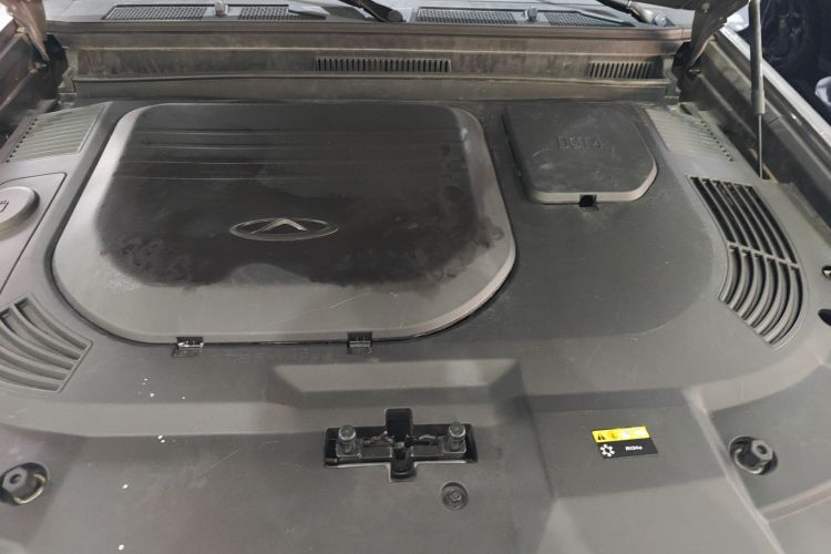 捷途山海 捷途旅行者C-DM 2024款 C-DM 208KM 山野版机舱底盘24