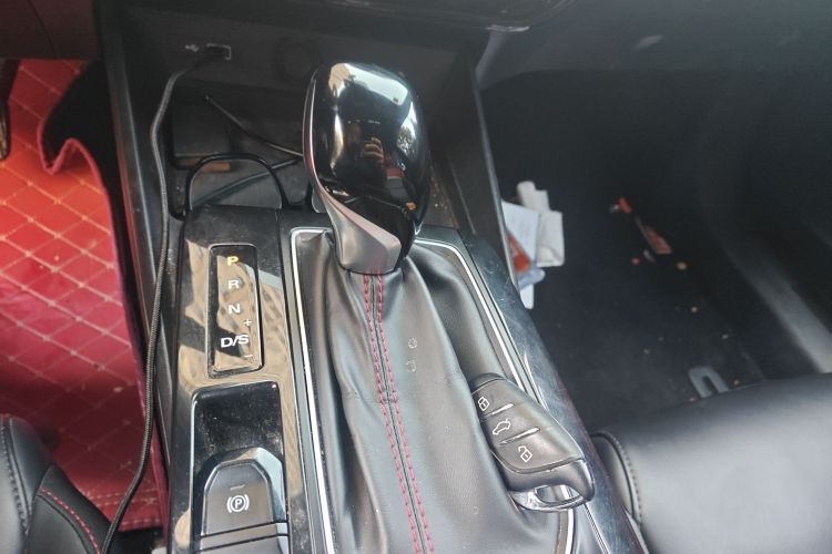 名爵 MG5 2021款 180DVVT CVT青春豪华版中控内饰18