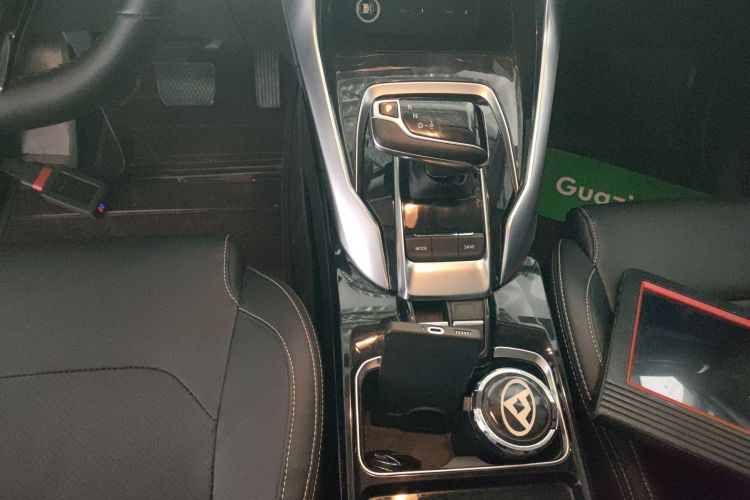 上汽大通MAXUS EUNIQ 5 2020款 1.3T PLUG IN 精英版局部细节18