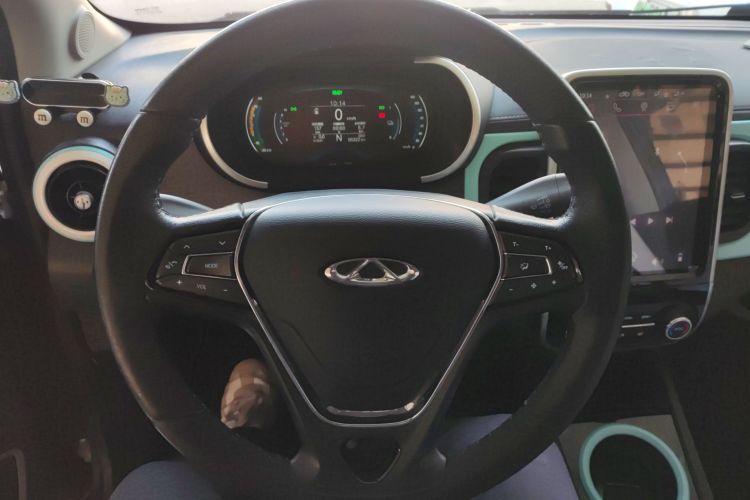 奇瑞新能源 小蚂蚁 2021款 20万蚁粉款 才气版 三元锂 301km中控内饰13