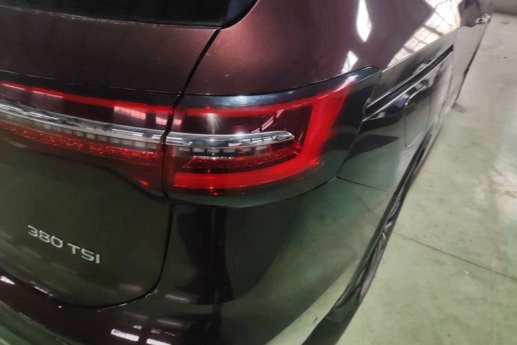 大众 威然 2020款 380TSI 尊贵版车身外观9