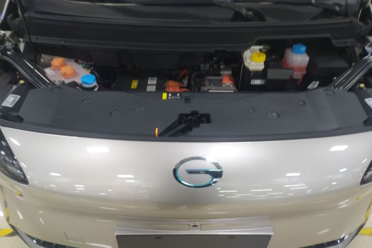 埃安 AION Y 2024款 Plus 510 智驾版机舱底盘24