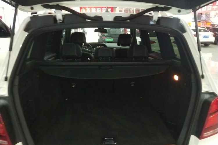 奔驰GLK级 2014款 GLK 200 标准型机舱底盘23