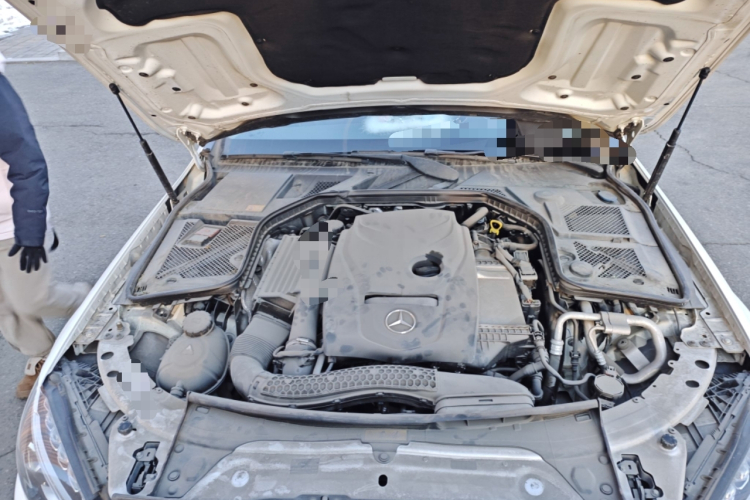 奔驰C级 2015款 改款 C 200 L局部细节24