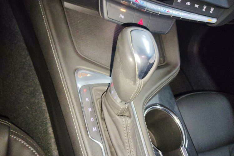 凯迪拉克CT4 2023款 25T 风尚型局部细节18