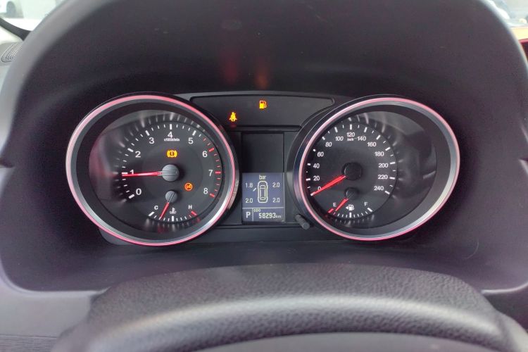 哈弗M6 2017款 1.5T 自动两驱精英型中控内饰14