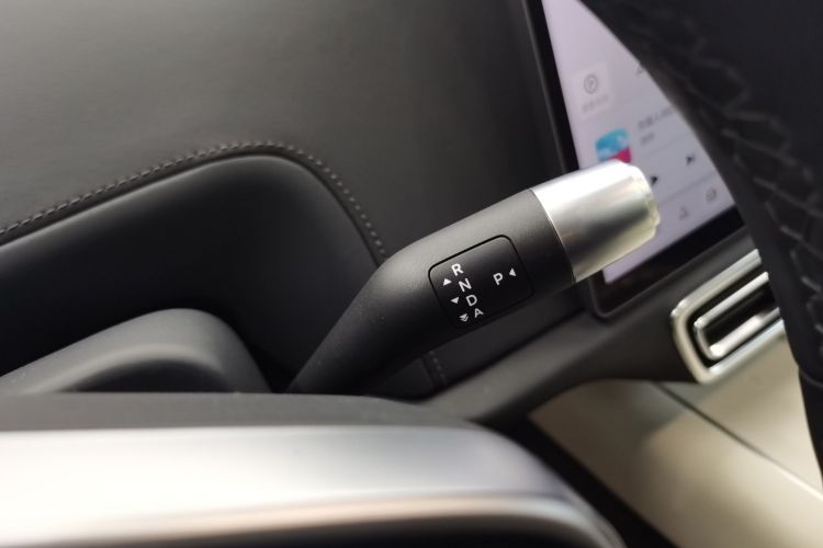 理想汽车 理想L7 2023款 Pro中控内饰18