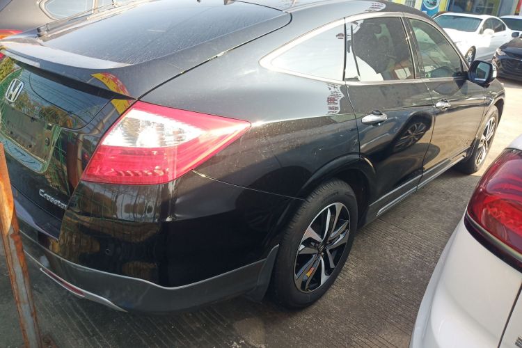 本田 歌诗图 2016款 2.4L 豪华版车身外观7