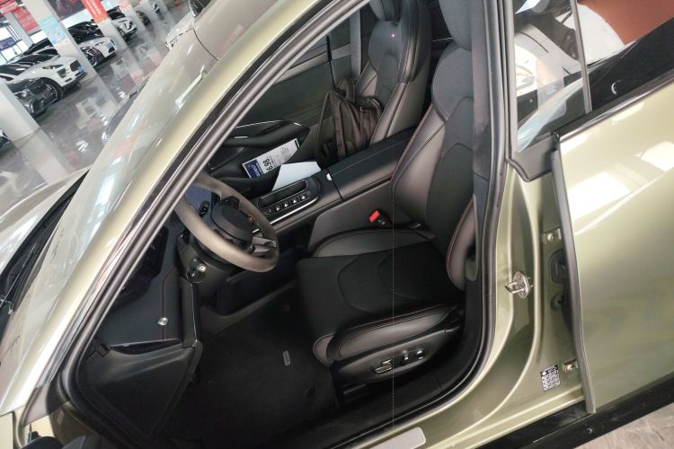 小米汽车 小米SU7 2024款 四驱超长续航高阶智驾Max版局部细节19