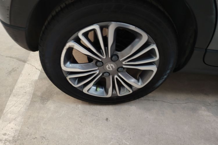 零跑汽车 零跑T03 2021款 400轻享版 三元锂车身外观6008