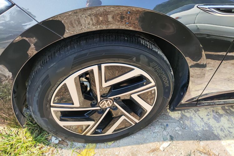 大众 速腾 2023款 300TSI DSG超越版车身外观6002