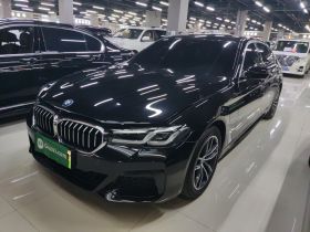 宝马5系新能源 2022款 改款二 535Le M运动套装