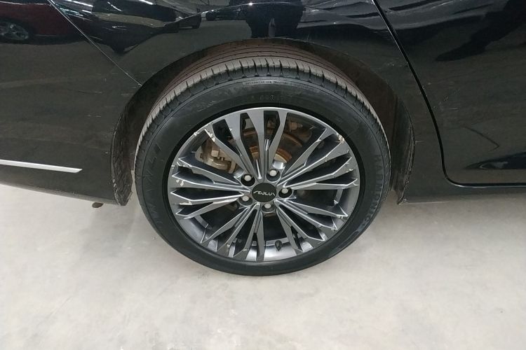 东风风神 奕炫MAX 2023款 1.5T 超能型爸版车身外观6008