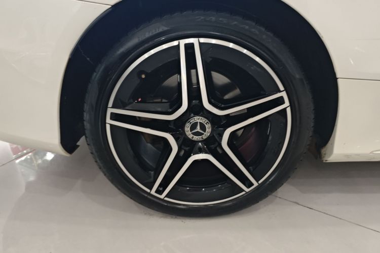 奔驰C级(进口)  C 260 轿跑车车身外观6008