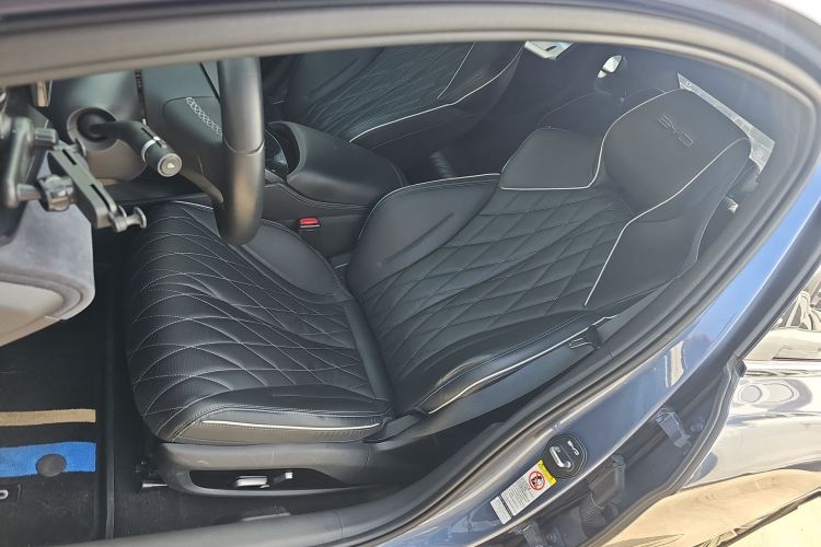 比亚迪 海豹 2024款 荣耀版 550km 精英型中控内饰19