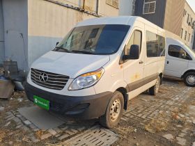 江汽集团 星锐 2022款 2.0T节油王PLUS快运版短轴6-7座HFC4DB3-2E4