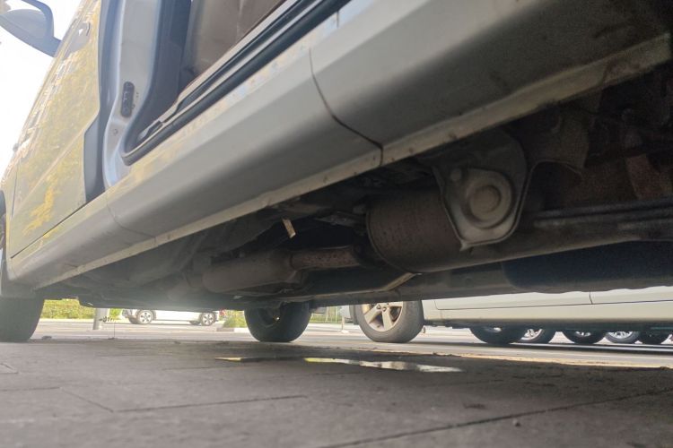 五菱汽车 五菱宏光V 2022款 1.5L劲取版电动助力LAR局部细节9002