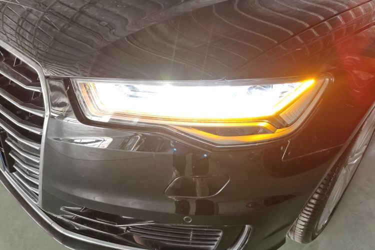 奥迪A6L 2018款 30周年年型 TFSI 进取型局部细节36