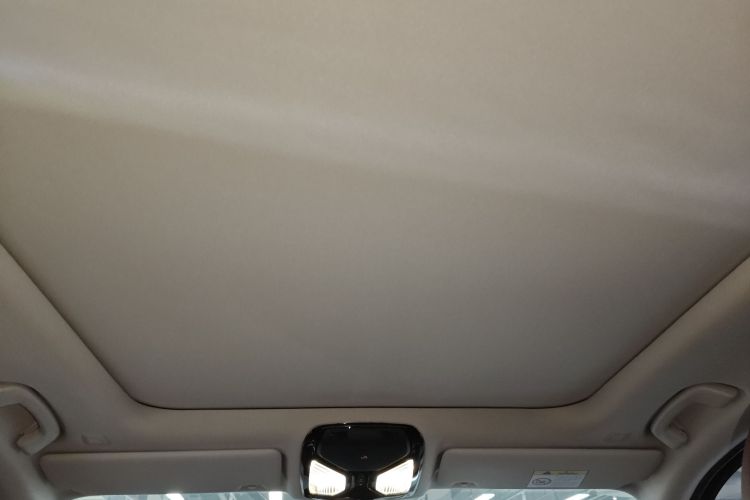 宝马3系 2023款 320Li M运动套装局部细节22