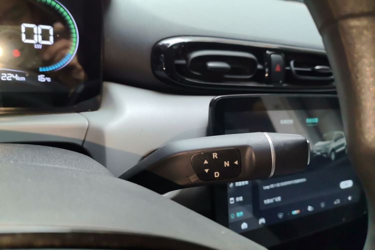 零跑汽车 零跑T03 2022款 炫晶版中控内饰18