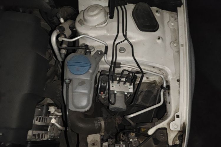 奥迪A4L 2013款 35 TFSI 自动标准型局部细节9007